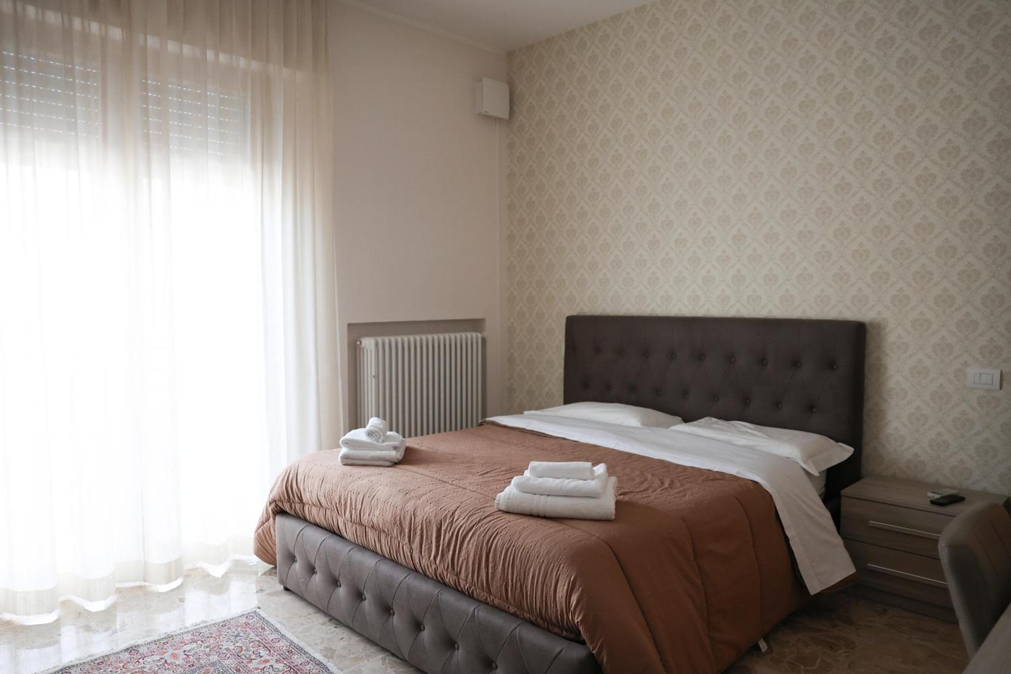 Blancohouse - Berto Luxury Rimini Centro Storico Apartment Екстериор снимка